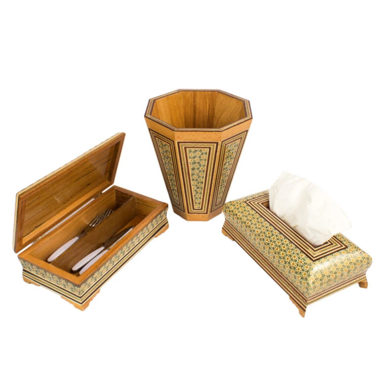 Persian Khatamkari Jewelry & Décor Box - Handcrafted Wooden Inlay from Isfahan