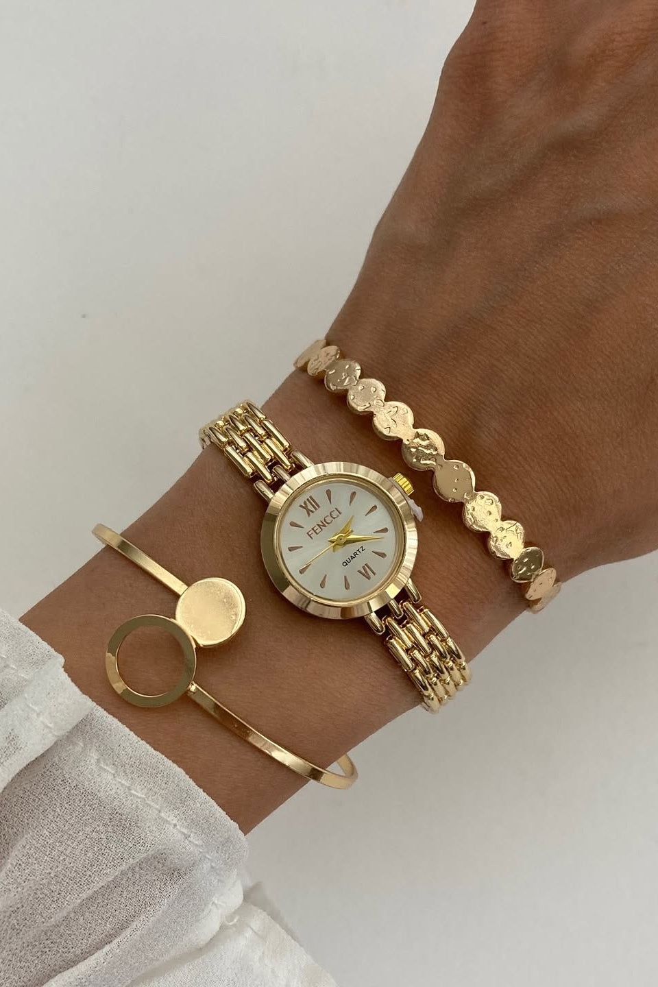 Integrated Metal-Alloy Wristwear & Layered Link System