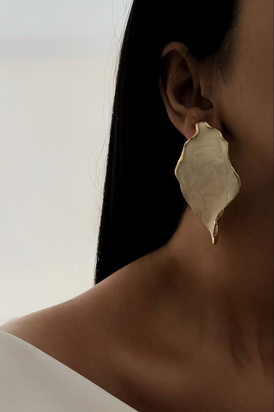 Geometric Harmony Collection (Pearlescent & Engineered Gold Alloys)