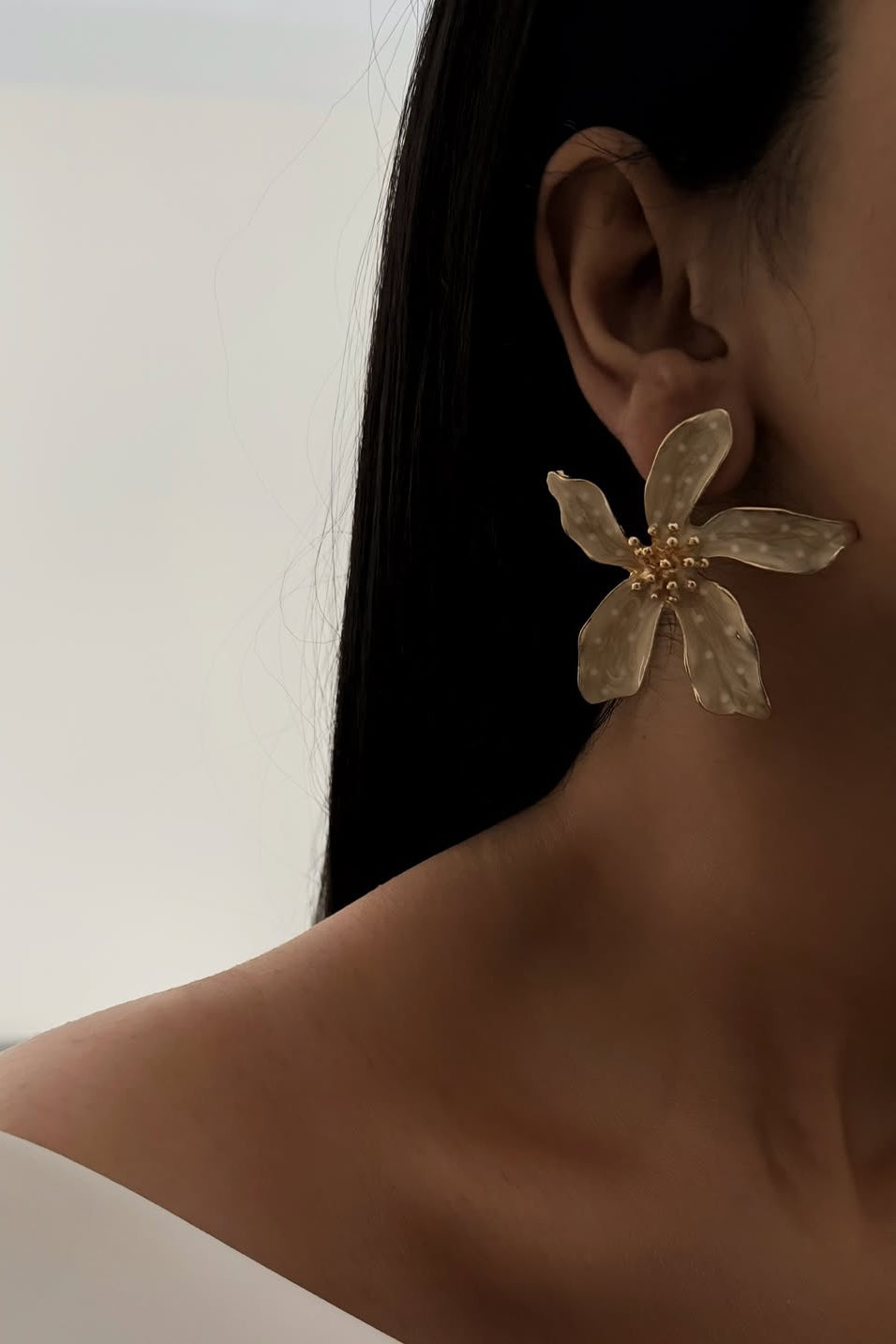 Geometric Harmony Collection (Pearlescent & Engineered Gold Alloys)