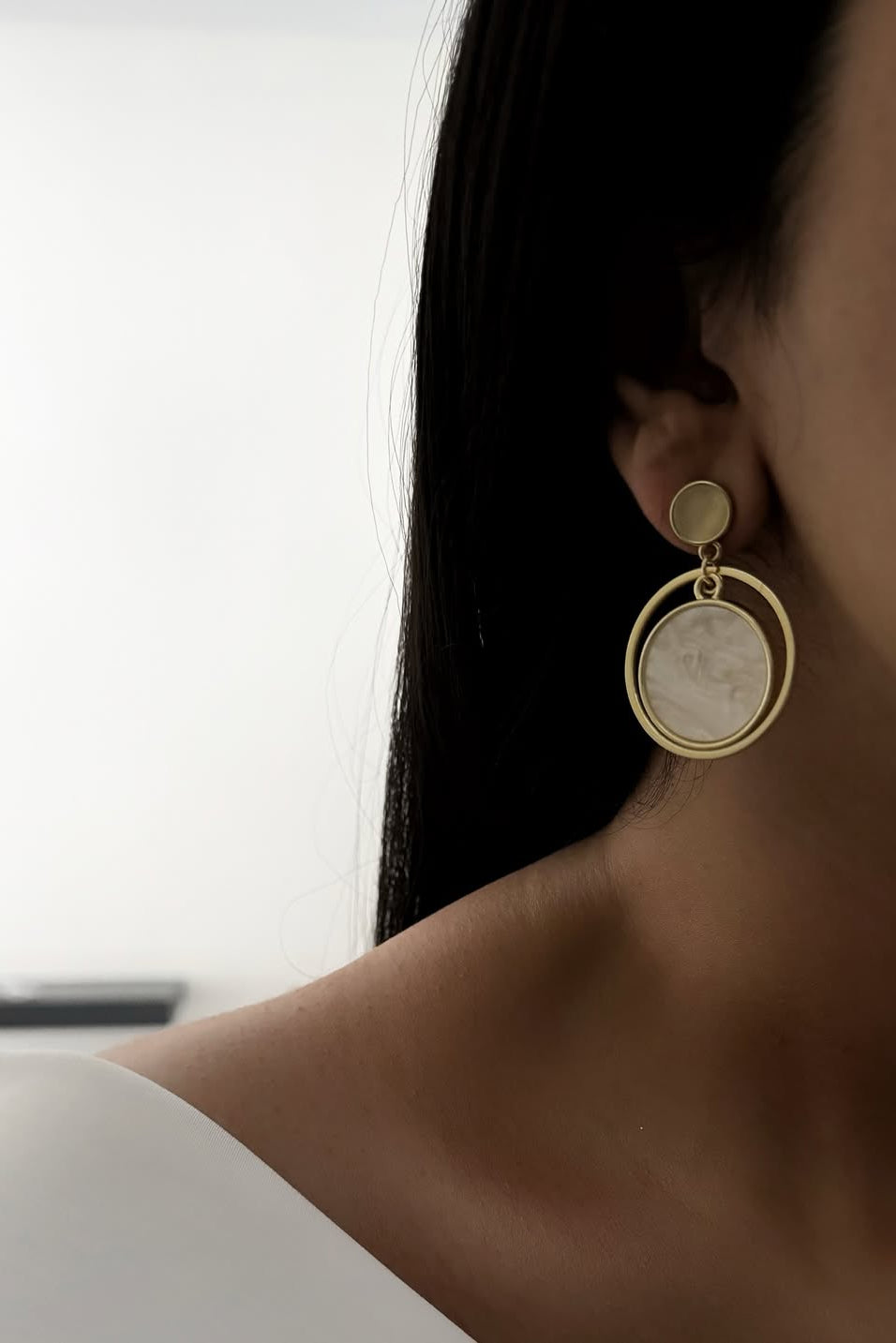 The Golden Biomorphic Collection: 11-Piece Organic Grace Jewelry Set (Hammered & Polished Finish)